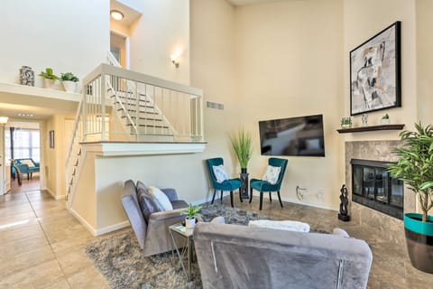 Gorgeous Tucson Getaway w/ Furnished Patio! Apartment in Catalina Foothills