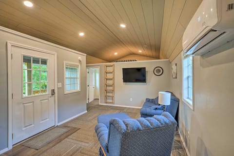 Quaint Montezuma Cabin Near Lake Ponderosa! House in Iowa