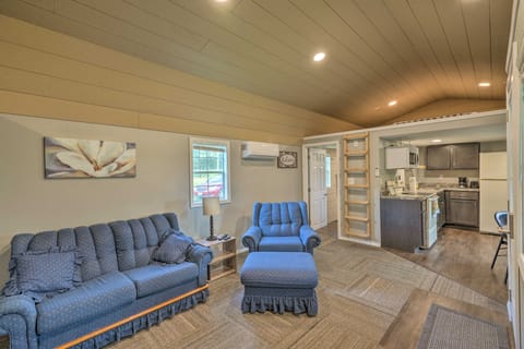 Quaint Montezuma Cabin Near Lake Ponderosa! House in Iowa