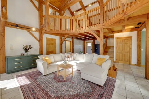 Waterfront Lakes Region Home on Private Cove! House in New Durham