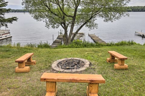 Lakefront Minocqua Cabin w/ Dock & Fire Pit! House in Wisconsin