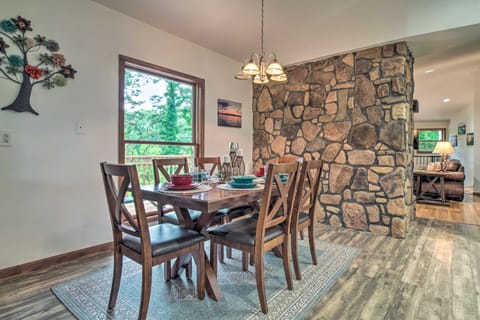 Home on Douglas Lake - Fish & Kayak! House in Douglas Lake