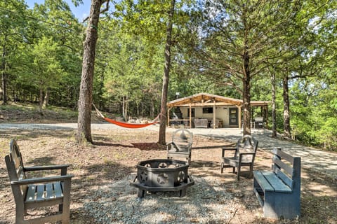 Remodeled Cabin w/ Fire Pit on Norfork Lake! House in Norfork Lake
