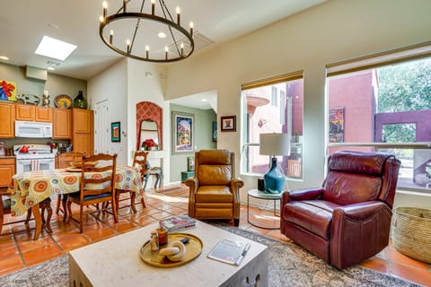 Sunny Adobe Retreat w/ Hot Tub & Mtn Views! Apartment in Tubac