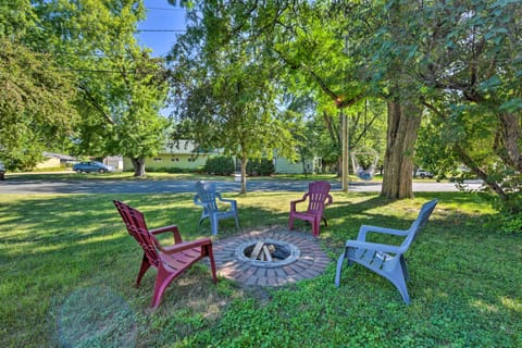 'Blue Haven' Watertown Retreat By Crow River! House in Minnesota