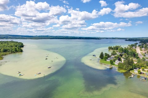 'Tiny House Cottage 5' w/ Crooked Lake Access! Cottage in Oden