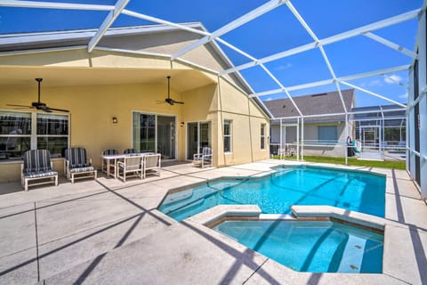 Davenport Home on Golf Course ~ 13 Mi to Disney House in Four Corners