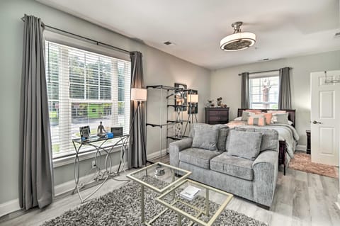 Centrally Located Studio w/ Pool in Myrtle Beach Apartment in Carolina Forest