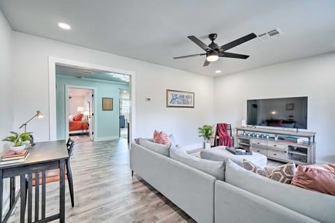 OKC Home: Walk to Restaurants & Lake Hefner! House in Oklahoma City