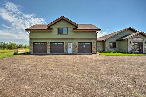 Duluth Studio w/ Sauna on Working Horse Farm! Apartment in Wisconsin