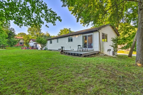 Pet-Friendly Michigan Home: 5 Mi to State Park! House in Lake Erie