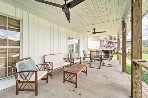 Boat Dock + Covered Patio: Cherokee Lake Escape! House in Cherokee Reservoir