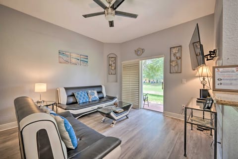 9 Mi to Disney: Sunny Resort Townhome w/ Patio! Apartment in Four Corners