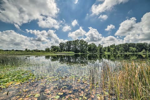 Family Friendly! Long Noble Lake Gem w/ Game Room House in Michigan