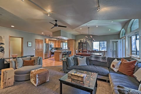 Walk to Main St: Frisco Condo w/ Furnished Deck Apartment in Frisco