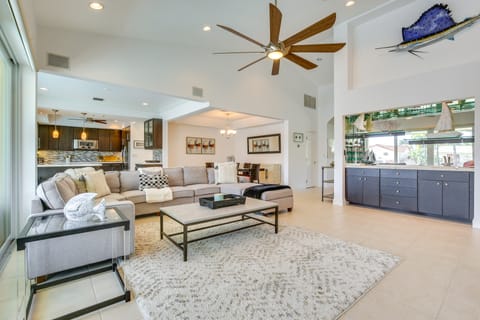 Canal Access & Pool: Lighthouse Point Getaway! House in Lighthouse Point