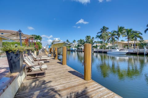 Canal Access & Pool: Lighthouse Point Getaway! House in Lighthouse Point