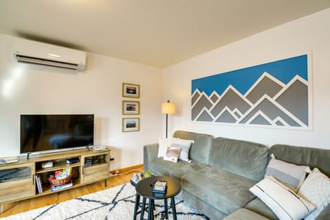 Port Angeles Home < 3 Mi to Olympic Nt'l Park House in Port Angeles