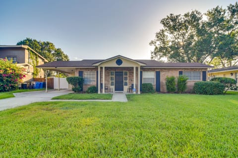 Tampa Home Near Boat Ramp ~ 10 Mi to Dtwn! House in Town N Country