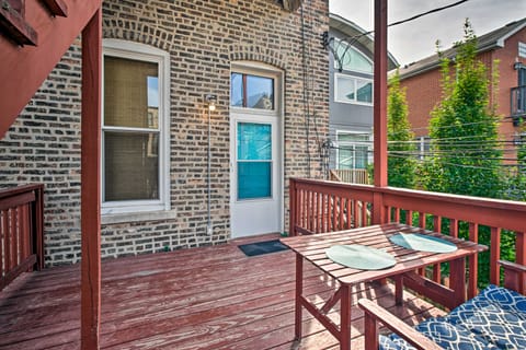 Sleek Chicago Apt: Walk to Dining + Nightlife Apartment in Bucktown