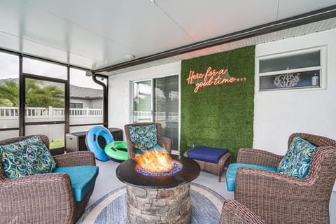 Chic Cape Coral Oasis w/ Pool: 5 Mi to Beach! House in Cape Coral