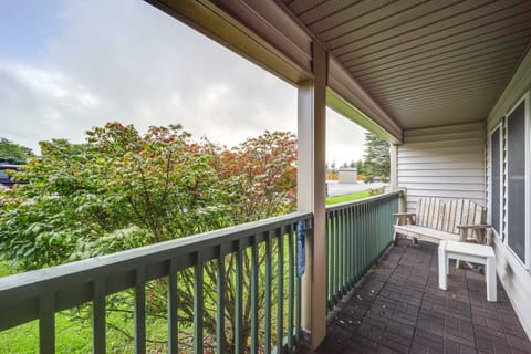 Hike, Golf & Ski: Beech Mtn Condo w/ Resort Perks! Apartment in Beech Mountain