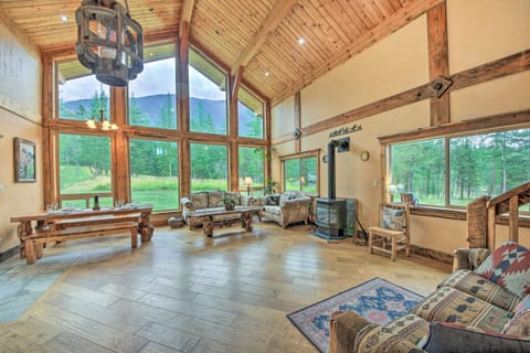 Private Deck & Mtn Views: Family Getaway in Eureka House in Idaho