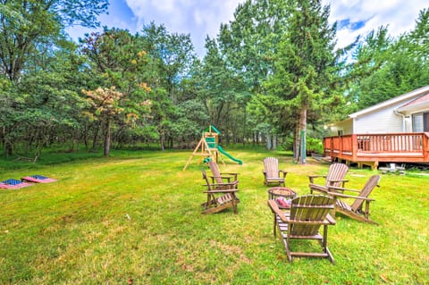 Walk to Wolf Run Lake: Cottage w/ Furnished Deck Cottage in Tunkhannock Township