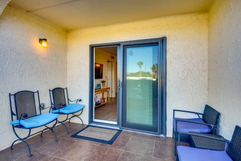 Beach Access, Pool & Hot Tub! St Augustine Condo! Apartment in Saint Augustine Beach