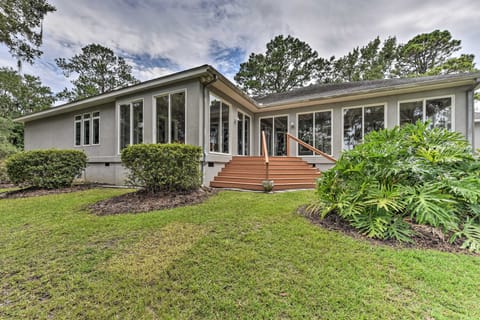 Waterfront Home w/ Shared Dock on Okatie River House in Jasper County