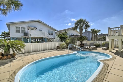 Coastal Retreat w/ Double Deck & Ocean Views! House in Ocean Isle Beach