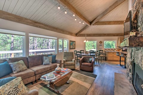 Angel Fire Home w/ Deck ~ 3 Mi to Ski Resort! House in Angel Fire