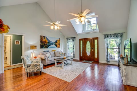 Charming Trenton Home w/ Mtn Views & Patio! House in Alabama