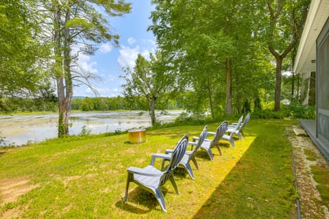 Water-View Home in the Berkshires House in Berkshires