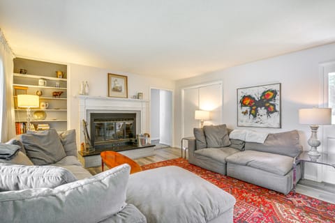 Water-View Home in the Berkshires House in Berkshires