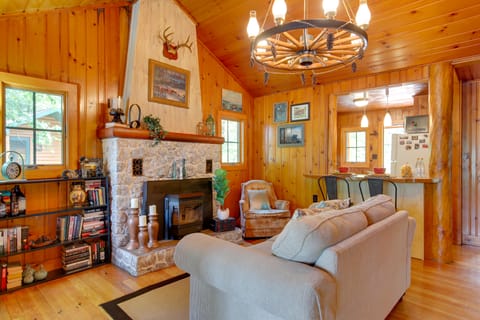 Lakefront Cabin w/ Private Dock & Fire Pit! House in Wisconsin
