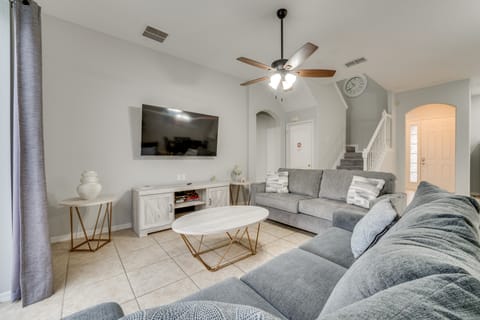 Pool & Lanai: Davenport Home 12 Mi to Disney House in Four Corners