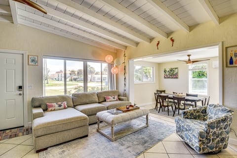 Ormond Beach Retreat: Walk to Shore & Shops! House in Daytona Beach