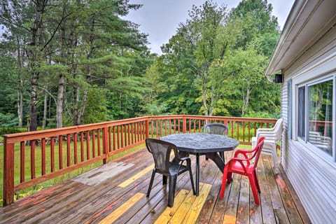 Secluded Getaway < 10 Mi to Saratoga Springs! House in Saratoga