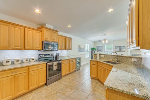 Private Pool + Patio: Pensacola Family Home! House in Alabama