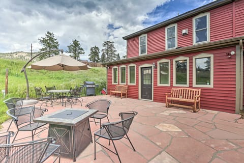 Mtn View + Group Ready: Conifer Home on 100 Acres! House in Park County