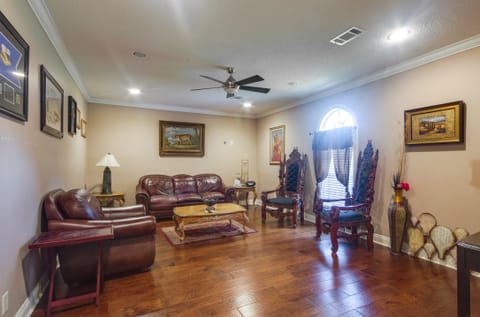 Homey Greenwood Getaway w/ Patio & Backyard House in Mississippi