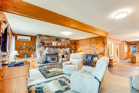 Outdoor Lover's Paradise w/ Dock & Fire Pit! House in Wisconsin