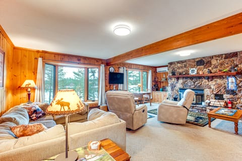 Outdoor Lover's Paradise w/ Dock & Fire Pit! House in Wisconsin