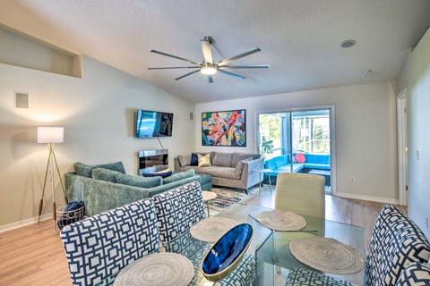 Bright Palm Coast Gem w/ Lanai & Private Pool House in Palm Coast