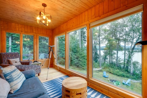 Lakefront Paradise Near Okemo & Killington House in Plymouth