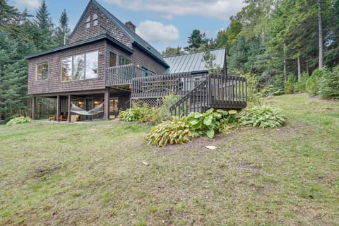 Lakefront Paradise Near Okemo & Killington House in Plymouth