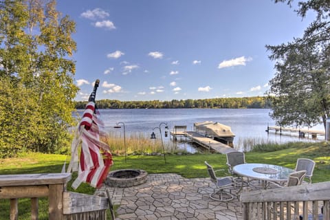 Hurley Lakefront Hideaway w/ Fire Pit & Dock! House in Wisconsin