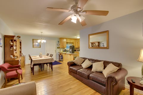 Peaceful Lake Hartwell Gem w/ Boat Dock House in Lake Hartwell