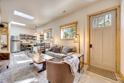 13 Mi to USAFA: Peaceful Colorado Springs Getaway! Apartment in Black Forest